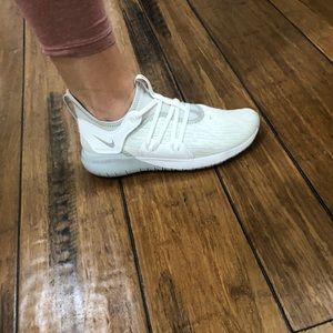 NWOT Nike Flex Running Shoe